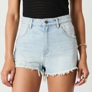 Rollas. Layla Bleach Dusters Short.